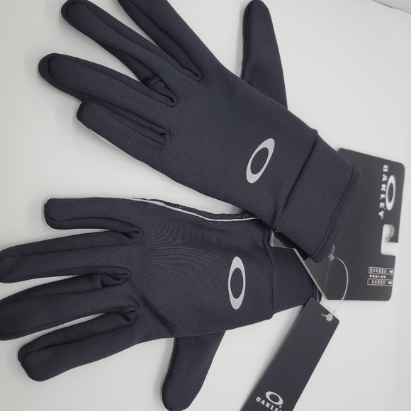 Oakley Fleece Gloves NWT M Black - Picture 2 of 6